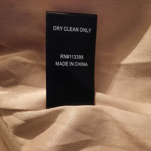 The Room Halter Mini Dress Sz Medium Red Lace Sheer Overlay Sexy Cocktail Party - Picture 10 of 10